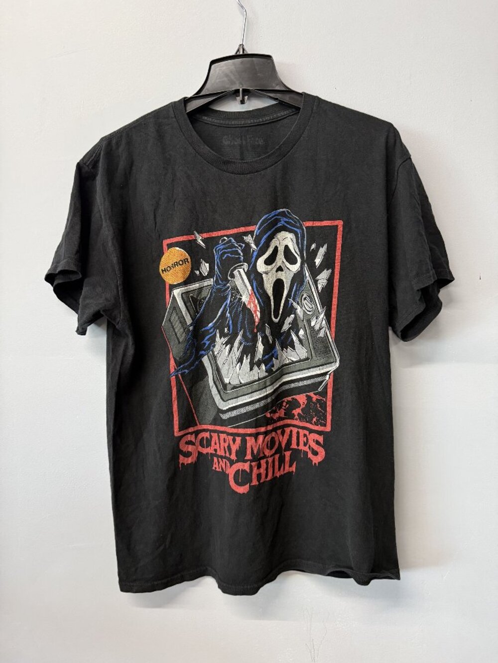 Scary Movies & Chill Ghostface Horror Graphic T-Shirt Black Size L